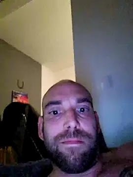 Snapshot of Smokeym123 chatting on September 26, 2025, 11:44 pm Smokeym123 online show from September 26, 2025, 11:44 pm