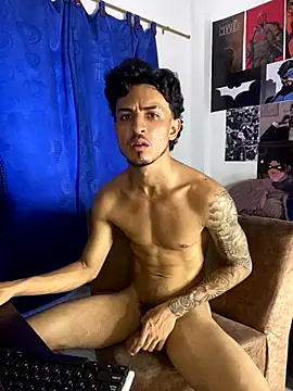 Snapshot of Zayn_kane chatting on October 19, 2025, 7:38 pm Zayn kane online show from October 19, 2025, 7:38 pm