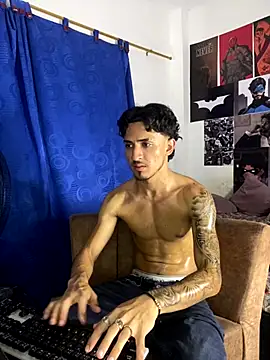 Snapshot of Zayn_kane chatting on October 12, 2025, 12:34 am Zayn kane online show from October 12, 2025, 12:34 am