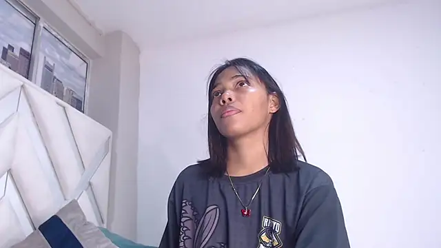 willow smitt online show from March 28, 2026, 1:23 pm