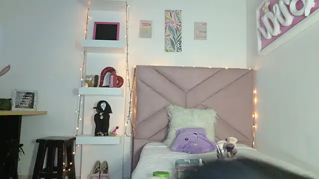 eva sin18 online show from April 12, 2026, 11:19 pm