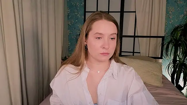 saint trisha online show from March 14, 2026, 8:26 pm