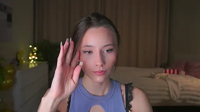 EditaBails online show from March 22, 2026, 7:15 pm