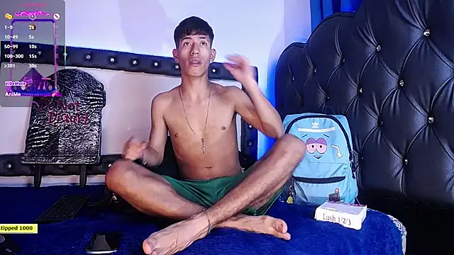 Snapshot of dareck_18 chatting on October 7, 2025, 1:39 am dareck 18 online show from October 7, 2025, 1:39 am