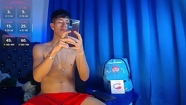 Snapshot of dareck_18 chatting on October 24, 2025, 12:31 am dareck 18 online show from October 24, 2025, 12:31 am