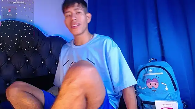 Snapshot of dareck_18 chatting on October 21, 2025, 6:57 am dareck 18 online show from October 21, 2025, 6:57 am