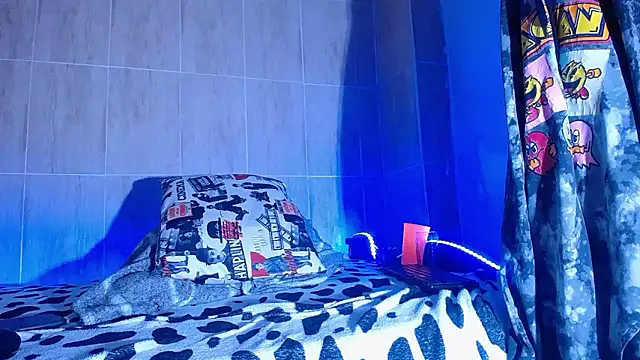 dareck 18 online show from January 15, 2026, 1:47 pm