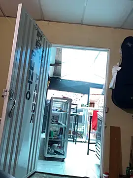 val zx online show from September 24, 2025, 6:36 pm