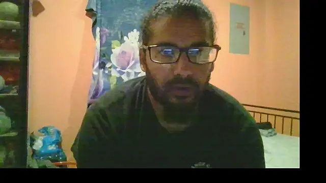 Snapshot of XxxDaddyGoo chatting on March 16, 2025, 2:53 am XxxDaddyGoo online show from March 16, 2025, 2:53 am