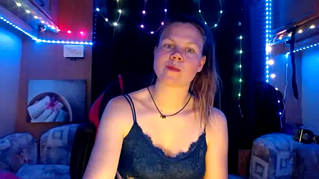 CallMeMaria online show from March 21, 2025, 9:12 pm