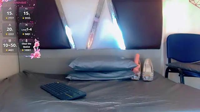 Snapshot of alexsandra_kiss chatting on September 19, 2025, 11:25 am alexsandra kiss online show from September 19, 2025, 11:25 am