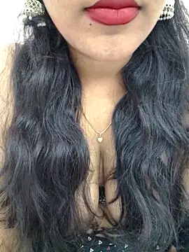 priya 00143 online show from January 7, 2026, 5:12 am