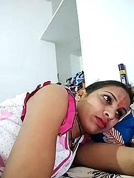 Hotty-Nidhi online show from March 11, 2025, 4:51 pm