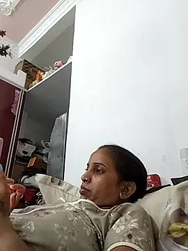 Snapshot of Hotty-Nidhi chatting on October 16, 2025, 6:27 pm Hotty-Nidhi online show from October 16, 2025, 6:27 pm