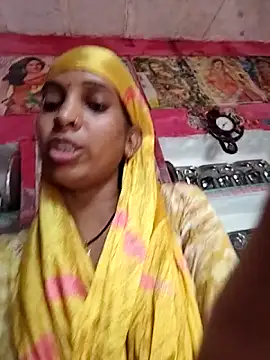 Snapshot of Hotty-Nidhi chatting on October 8, 2025, 3:08 am Hotty-Nidhi online show from October 8, 2025, 3:08 am