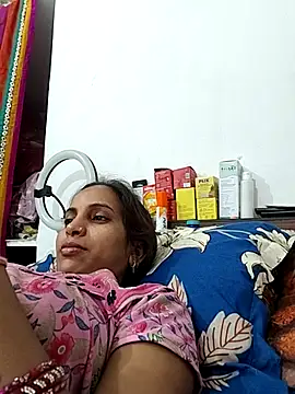 Snapshot of Hotty-Nidhi chatting on April 7, 2026, 5:59 pm Hotty-Nidhi online show from April 7, 2026, 5:59 pm