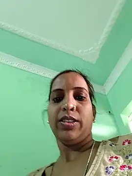 Snapshot of Hotty-Nidhi chatting on February 28, 2026, 2:33 am Hotty-Nidhi online show from February 28, 2026, 2:33 am
