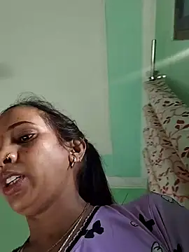 Snapshot of Hotty-Nidhi chatting on May 17, 2026, 2:22 am Hotty-Nidhi online show from May 17, 2026, 2:22 am