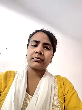 indiancute43 online show from April 7, 2026, 3:19 am