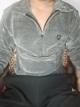 Snapshot of HARSHHU01 chatting on January 15, 2026, 9:34 am HARSHHU01 online show from January 15, 2026, 9:34 am