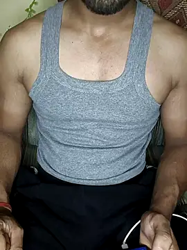 Snapshot of HARSHHU01 chatting on October 8, 2025, 4:40 pm HARSHHU01 online show from October 8, 2025, 4:40 pm