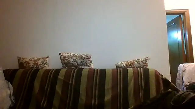 maxxxio12 online show from June 6, 2026, 7:41 pm