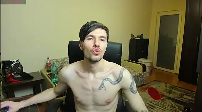 JustinPorno online show from March 11, 2025, 5:24 am