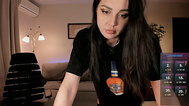Snapshot of Viki_Bellson chatting on March 21, 2025, 7:02 pm Viki Bellson online show from March 21, 2025, 7:02 pm