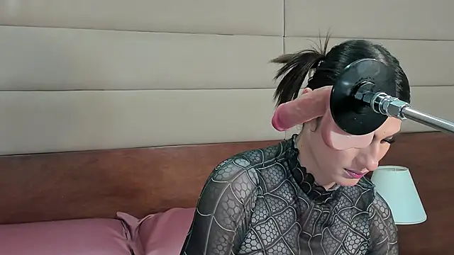 shantall skinny online show from October 11, 2025, 3:51 am