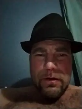 Snapshot of Austingham3 chatting on March 9, 2025, 4:16 am Austingham3 online show from March 9, 2025, 4:16 am