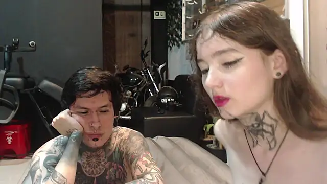 Alucard-Carmila online show from September 11, 2025, 4:01 am
