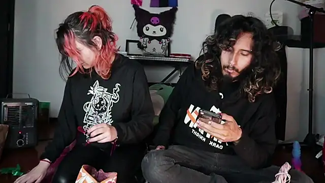 Devil And Princess online show from October 5, 2025, 2:57 am