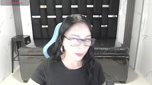 Snapshot of valeria_a1 chatting on December 22, 2025, 2:22 am valeria a1 online show from December 22, 2025, 2:22 am