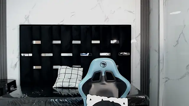 valeria a1 online show from April 18, 2026, 2:47 am