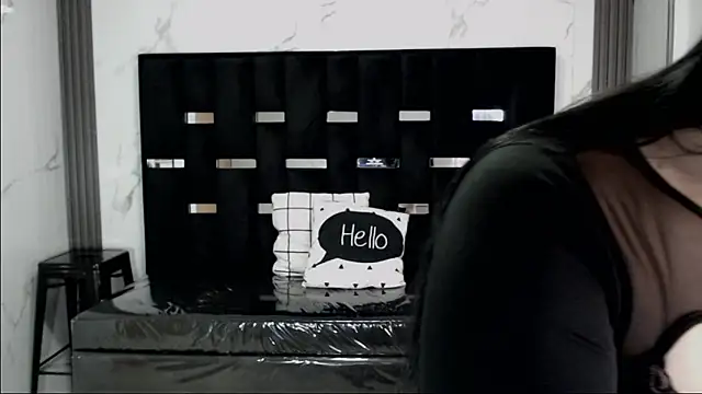 valeria a1 online show from April 15, 2026, 2:39 am