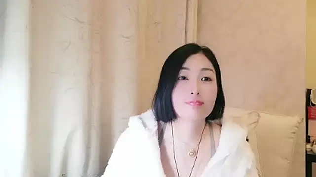 Rachel-6600 online show from April 13, 2026, 3:27 pm