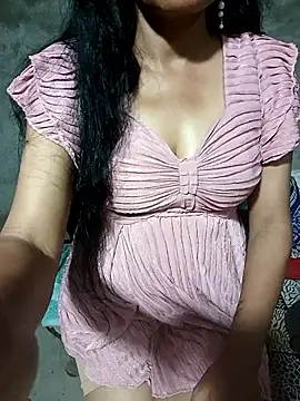 Shakira-Devi online show from September 18, 2025, 4:54 pm