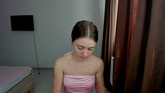 LilyHaart online show from October 25, 2025, 6:34 am