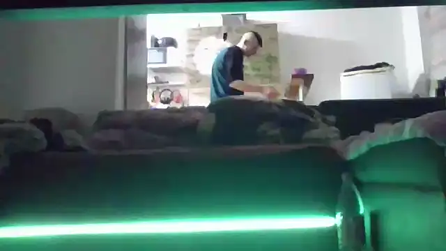 ThePython666 online show from November 16, 2025, 8:57 pm