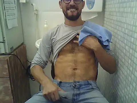 Snapshot of pdasgyn chatting on September 29, 2025, 1:39 pm pdasgyn online show from September 29, 2025, 1:39 pm