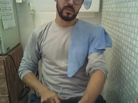 Snapshot of pdasgyn chatting on October 9, 2025, 12:06 pm pdasgyn online show from October 9, 2025, 12:06 pm