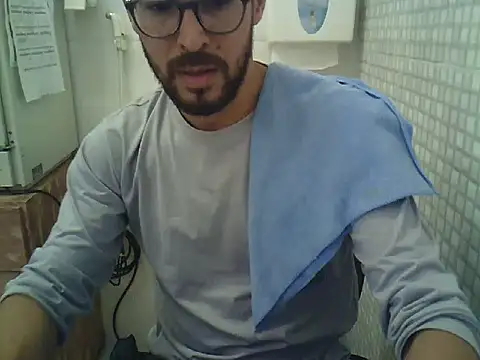 Snapshot of pdasgyn chatting on October 6, 2025, 1:01 pm pdasgyn online show from October 6, 2025, 1:01 pm