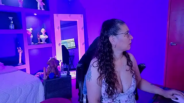 cory chasecol888 online show from March 20, 2026, 5:52 am