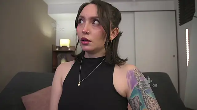 Snapshot of Te_para_2 chatting on November 8, 2025, 4:21 pm Te para 2 online show from November 8, 2025, 4:21 pm