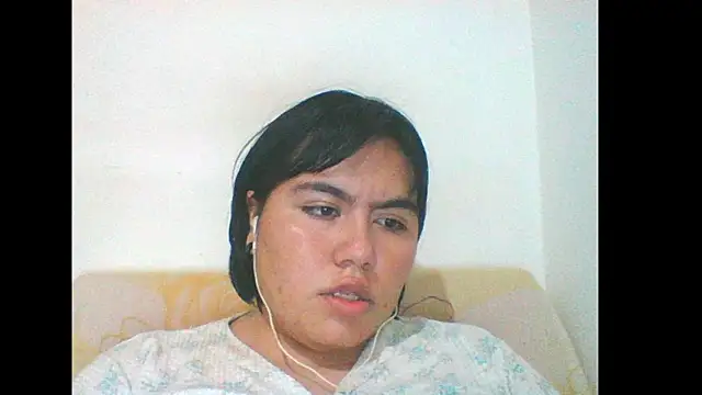 Snapshot of IrisMitchell_ chatting on March 20, 2025, 4:51 am IrisMitchell online show from March 20, 2025, 4:51 am