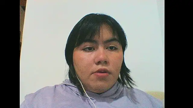 Snapshot of IrisMitchell_ chatting on March 20, 2025, 9:13 pm IrisMitchell online show from March 20, 2025, 9:13 pm