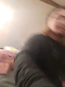 loverbugs21 online show from November 4, 2025, 8:56 pm