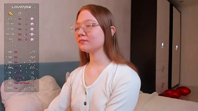 Snapshot of luv_tessa chatting on February 20, 2026, 6:26 am luv tessa online show from February 20, 2026, 6:26 am