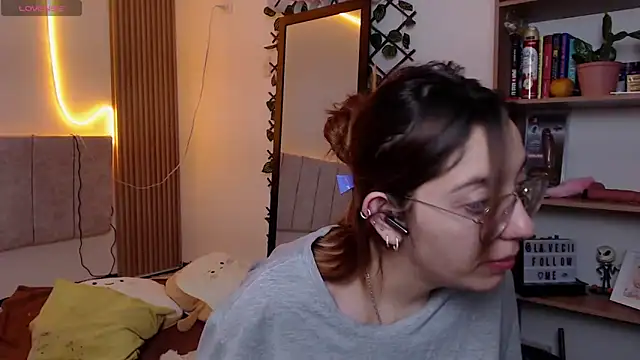 Soy mangx online show from April 20, 2026, 3:31 am