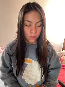 -Selene- online show from February 16, 2026, 7:23 pm